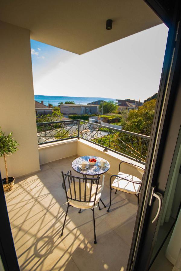 Apartmani Le-Lu Kaštela Exterior foto
